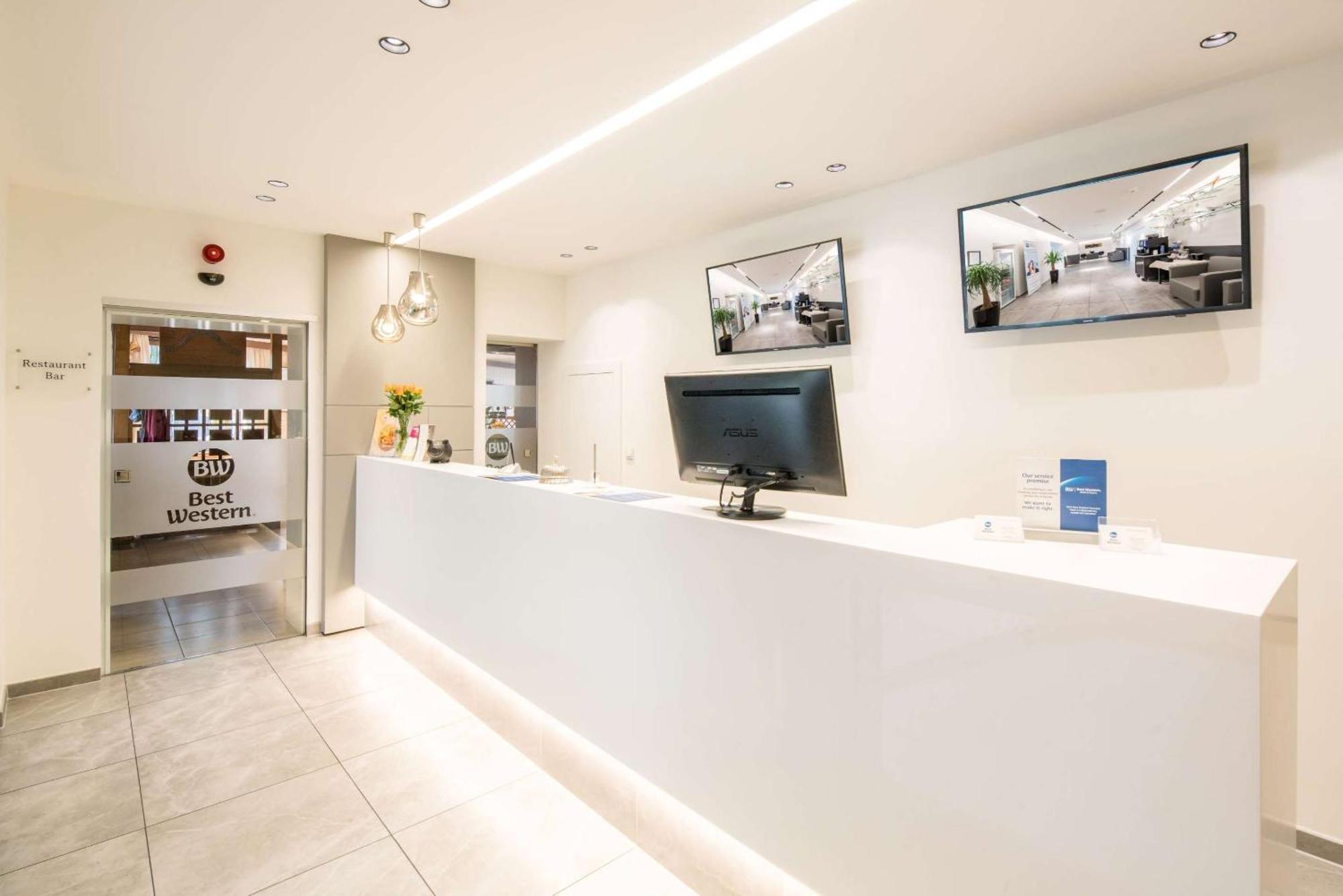 Hotel Western St. Michael 4*